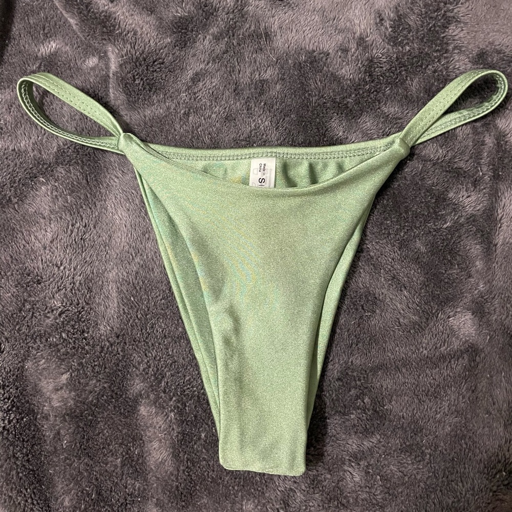 Bathing suit bottoms